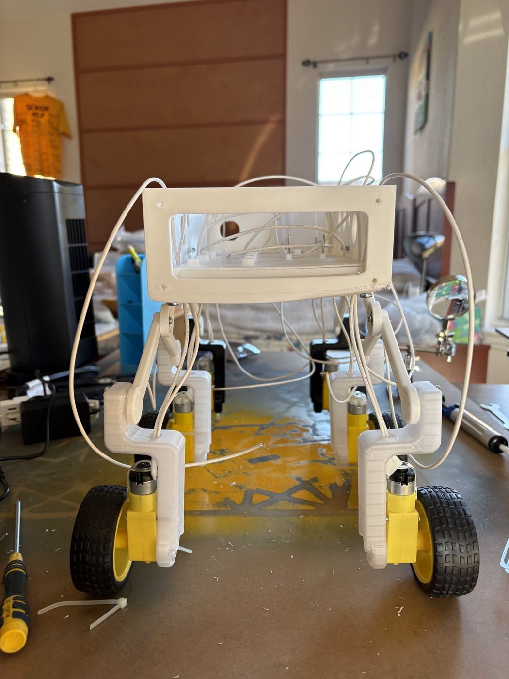 An early build on stock yellow gear motors, before the planetary gearboxes were added.